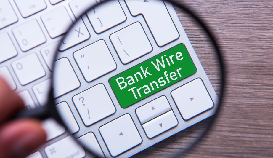 Payable-Through Accounts AML: The Invisible Customer Problem That Neither Banks Nor Crypto Ever Solved.